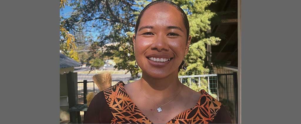 Tasi Rosalia Pereira Native Pacific Island Honors Scholar at Southern Oregon University Learn More