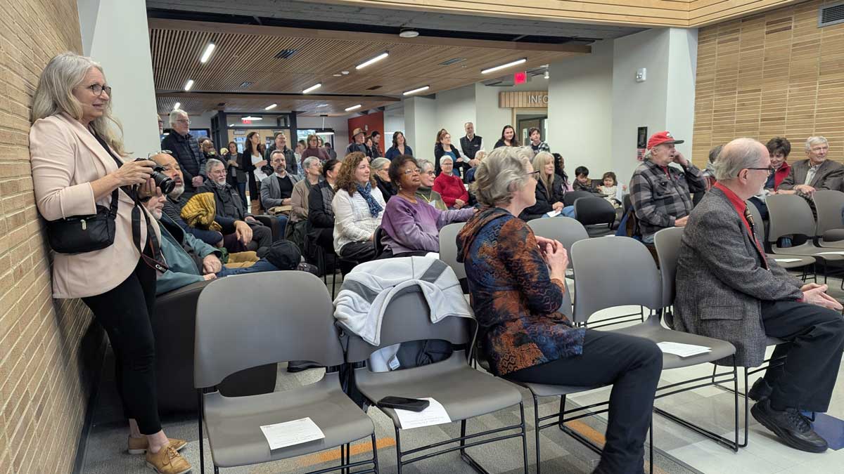 Event-goers gathered in Central Hall